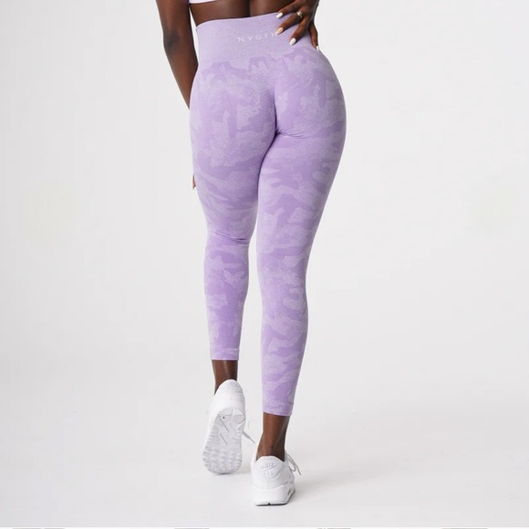 NVGTN Lilac Camouflage Seamless Leggings - Picture 3 of 6